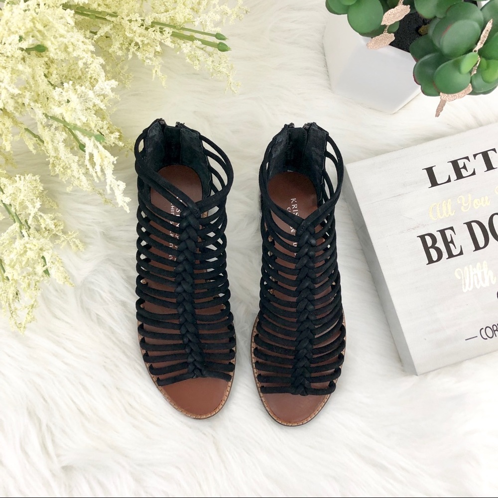 🌟NIB KRISTIN CAVALLARI Black Suede Sandals